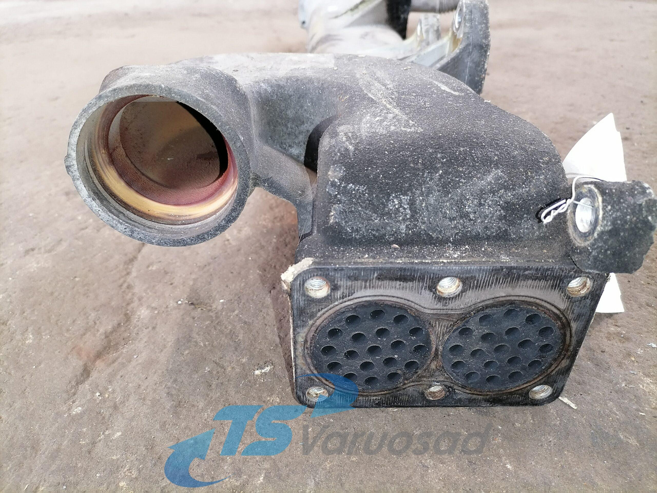 MAN EGR cooler 51081007063 - Радиатор EGR для Грузовиков: фото 2 MAN EGR cooler 51081007063 - Радиатор EGR для Грузовиков: фото 2