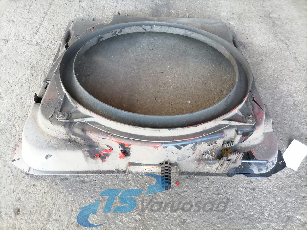 MAN Fan shroud 81066200145 - Радиатор для Грузовиков: фото 3 MAN Fan shroud 81066200145 - Радиатор для Грузовиков: фото 3