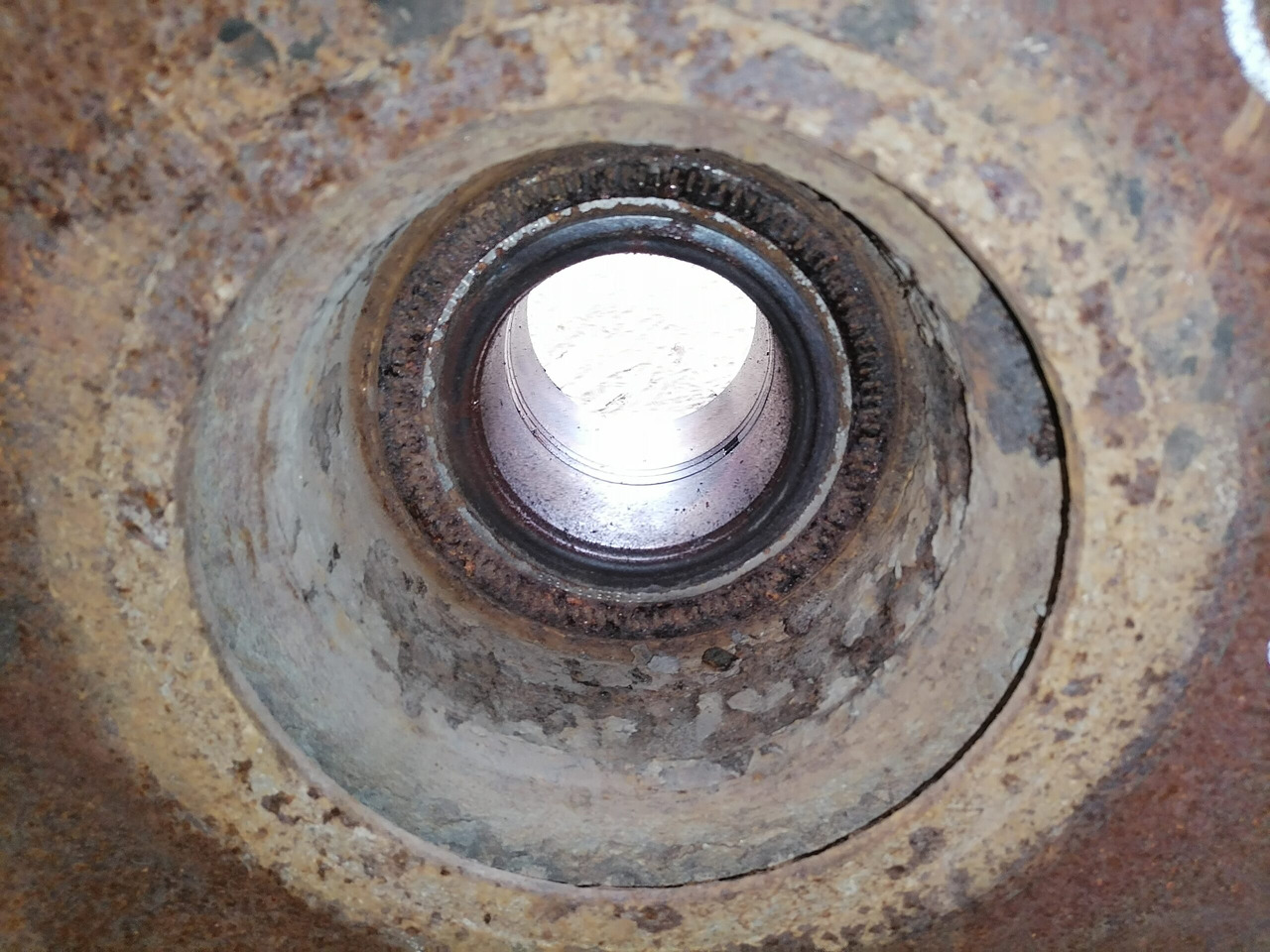 MAN Rear axel hub 81357013155 - Ступица для Грузовиков: фото 5 MAN Rear axel hub 81357013155 - Ступица для Грузовиков: фото 5