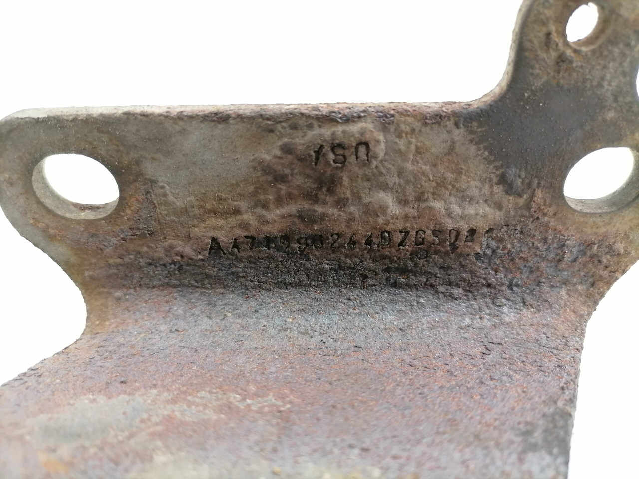 Mercedes-Benz Kandur mootorilt A4710962440 - Универсальная запчасть для Грузовиков: фото 2 Mercedes-Benz Kandur mootorilt A4710962440 - Универсальная запчасть для Грузовиков: фото 2