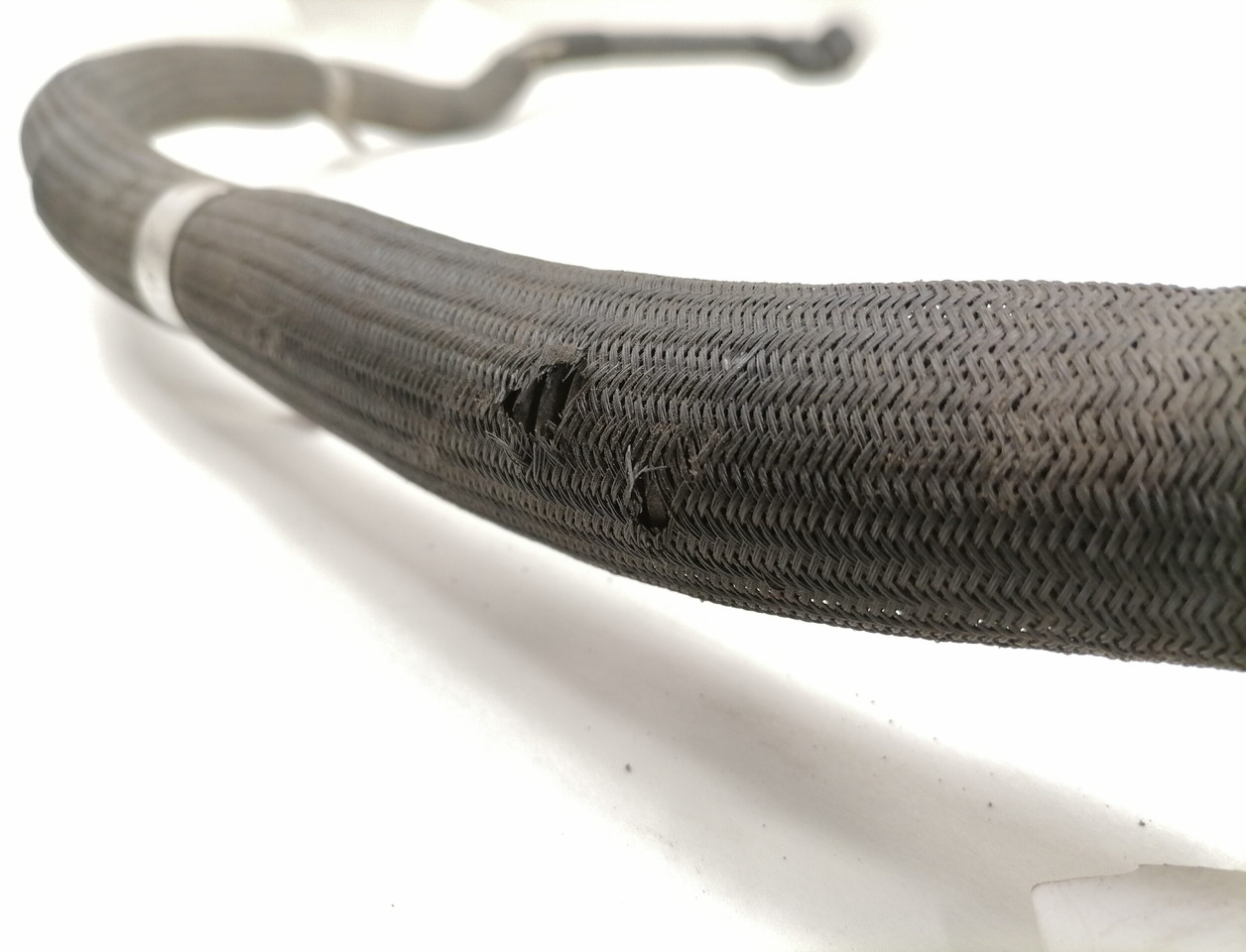 Mercedes-Benz Oil pipe A9605284009 - Двигатель и запчасти для Грузовиков: фото 4 Mercedes-Benz Oil pipe A9605284009 - Двигатель и запчасти для Грузовиков: фото 4