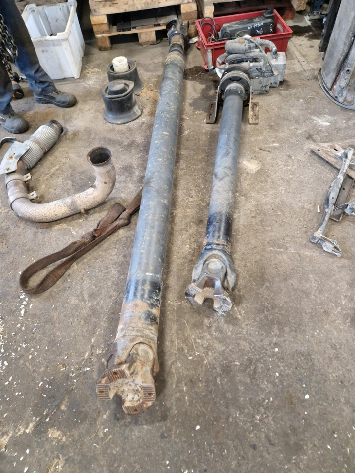 Mercedes-Benz Propeller shaft A6554107602 - Карданный вал для Грузовиков: фото 1 Mercedes-Benz Propeller shaft A6554107602 - Карданный вал для Грузовиков: фото 1