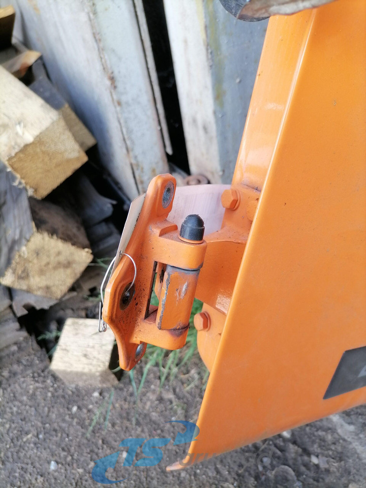 Renault Uks, vasak 5600464823 - Дверь и запчасти для Грузовиков: фото 3 Renault Uks, vasak 5600464823 - Дверь и запчасти для Грузовиков: фото 3