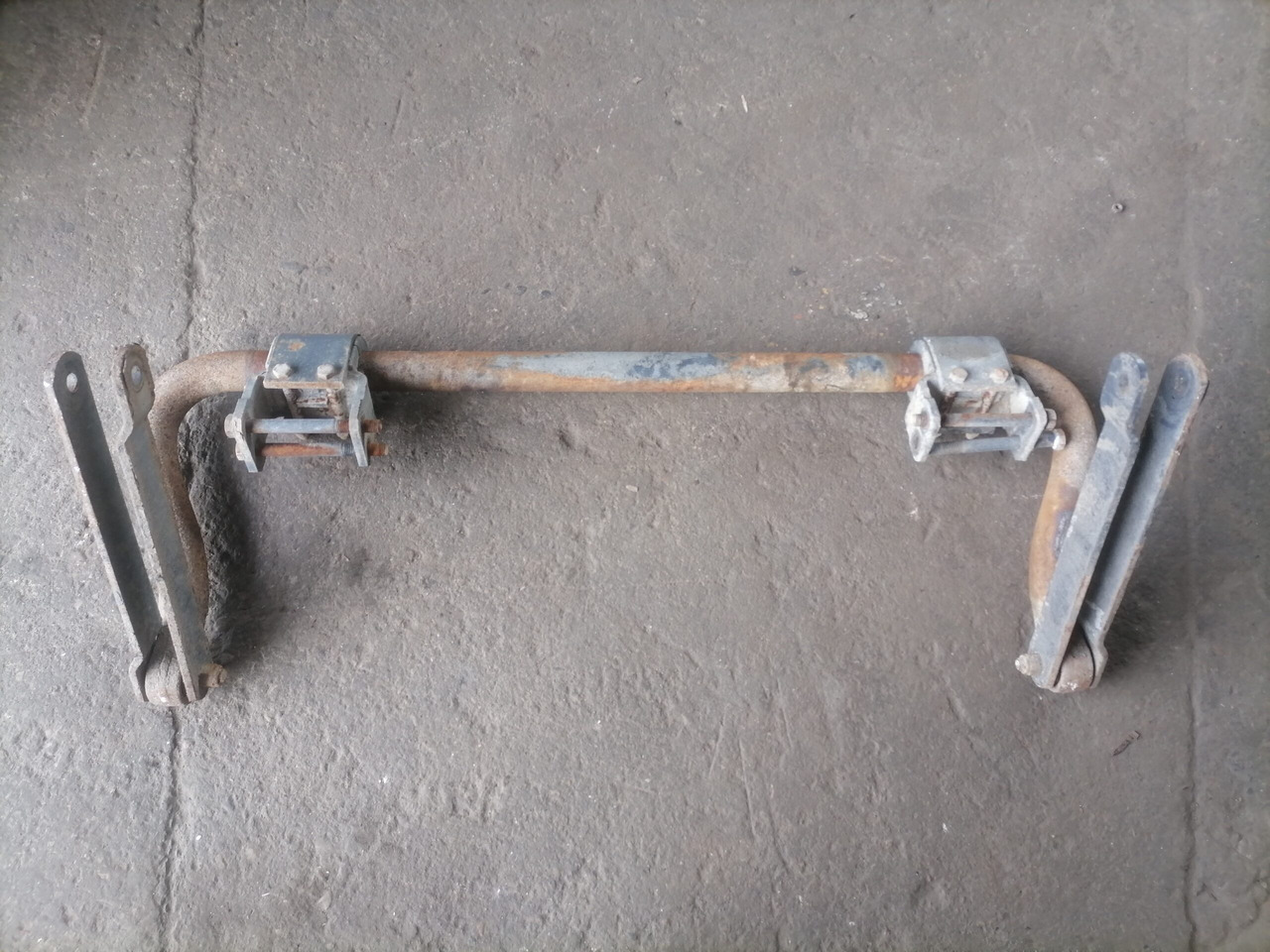 Scania Anti-roll bar 1427387 - Стабилизатор поперечной устойчивости для Грузовиков: фото 2 Scania Anti-roll bar 1427387 - Стабилизатор поперечной устойчивости для Грузовиков: фото 2