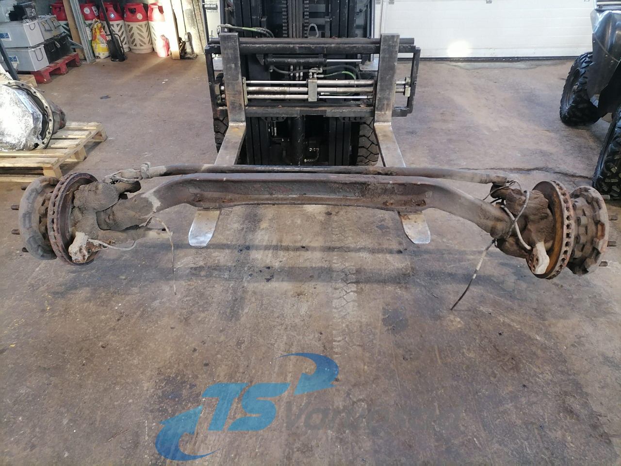 Scania Axel housing 1394399 - Передняя ось для Грузовиков: фото 1 Scania Axel housing 1394399 - Передняя ось для Грузовиков: фото 1