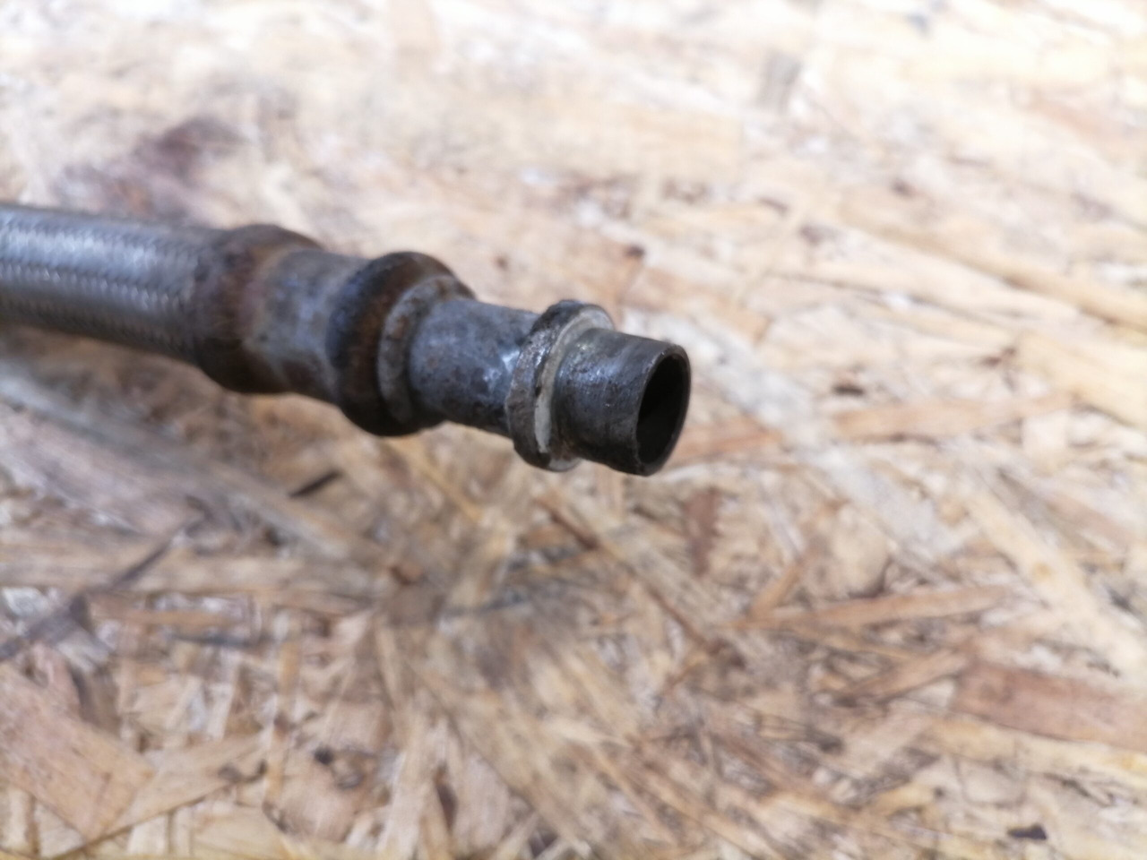 Scania Compressor air pipe 1801078 - Пневмокомпрессор для Грузовиков: фото 5 Scania Compressor air pipe 1801078 - Пневмокомпрессор для Грузовиков: фото 5