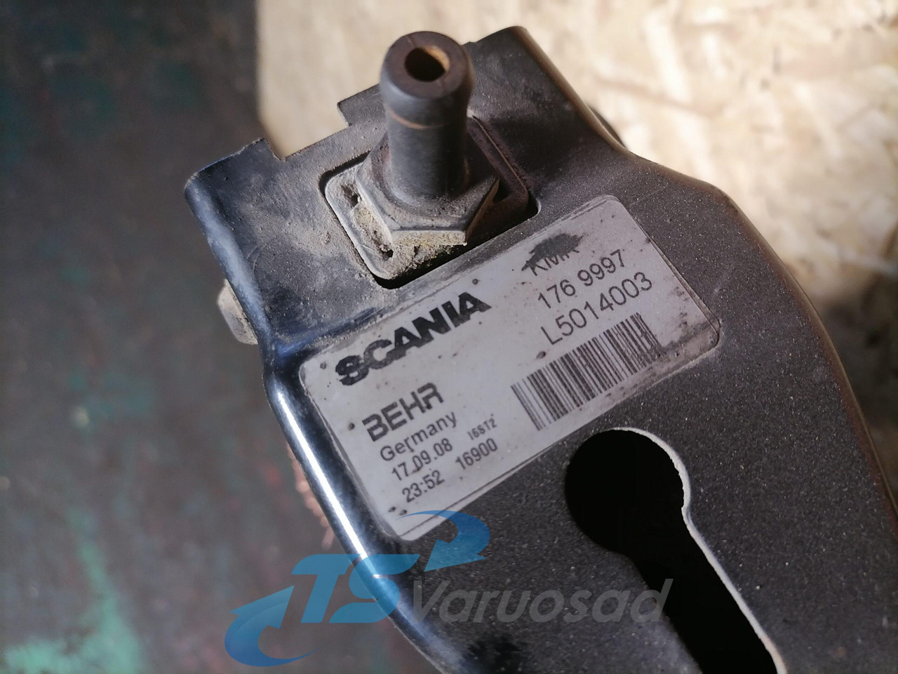 Scania Cooling radiator 1769997 - Радиатор для Грузовиков: фото 3 Scania Cooling radiator 1769997 - Радиатор для Грузовиков: фото 3