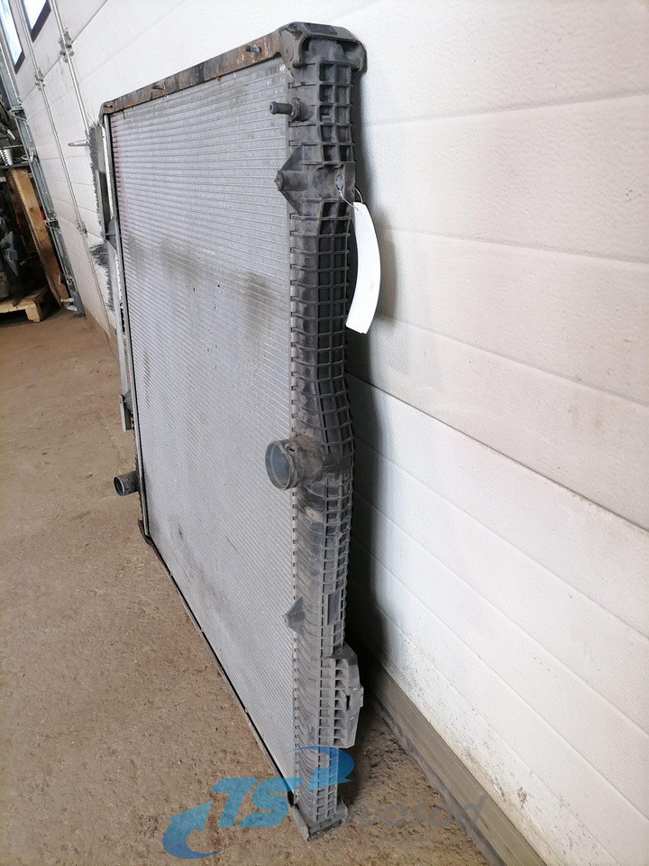Scania Cooling radiator 1781365 - Радиатор для Грузовиков: фото 4 Scania Cooling radiator 1781365 - Радиатор для Грузовиков: фото 4
