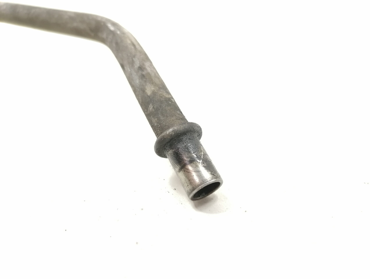 Scania Crankcase Ventilation Pipe 1863956 - Картер для Грузовиков: фото 3 Scania Crankcase Ventilation Pipe 1863956 - Картер для Грузовиков: фото 3