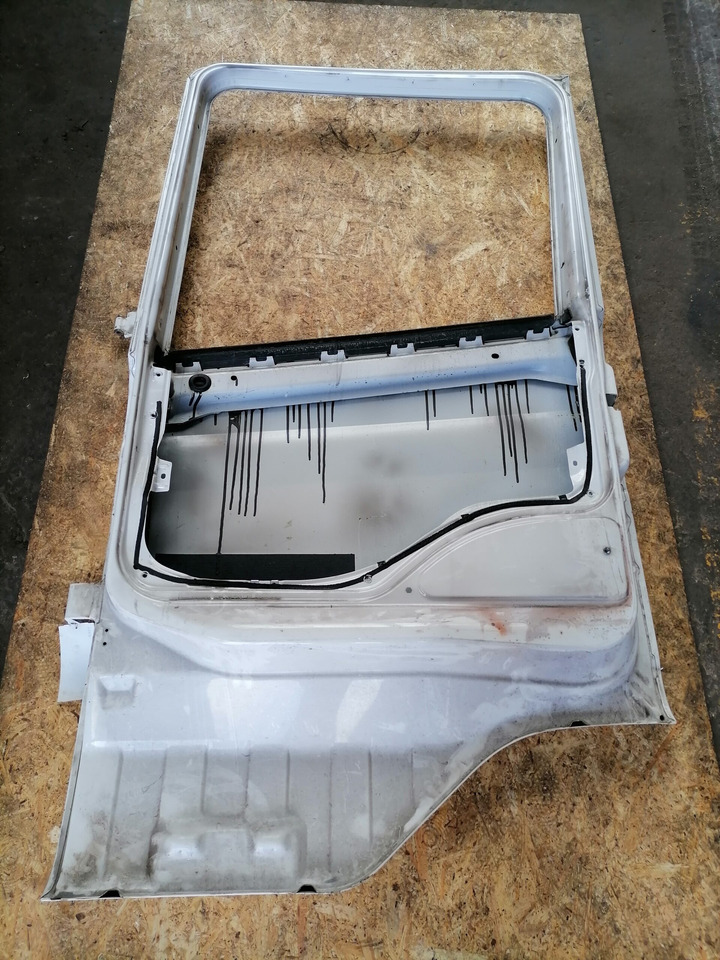 Scania Door 1476535 - Дверь и запчасти для Грузовиков: фото 3 Scania Door 1476535 - Дверь и запчасти для Грузовиков: фото 3