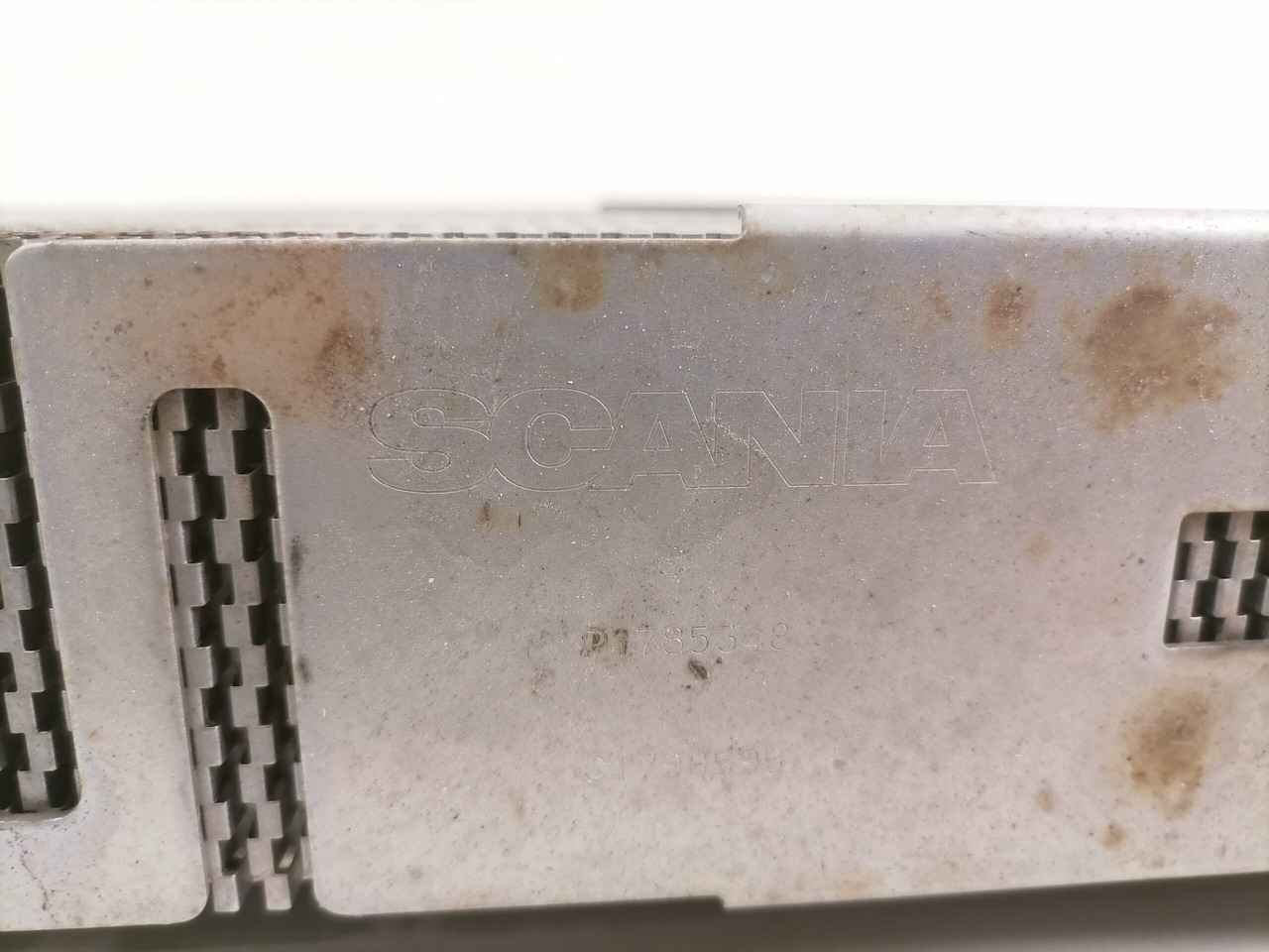 Scania EGR radiator 1785348 - Радиатор EGR для Грузовиков: фото 4 Scania EGR radiator 1785348 - Радиатор EGR для Грузовиков: фото 4