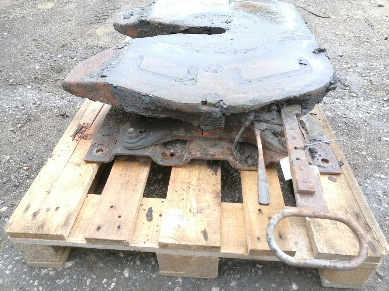 Scania Fifht wheel 1433906 - Седло для Грузовиков: фото 3 Scania Fifht wheel 1433906 - Седло для Грузовиков: фото 3