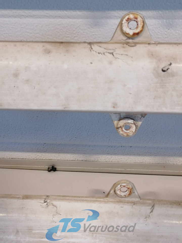 Scania Grille panel 1371856 - Решётка радиатора для Грузовиков: фото 5 Scania Grille panel 1371856 - Решётка радиатора для Грузовиков: фото 5