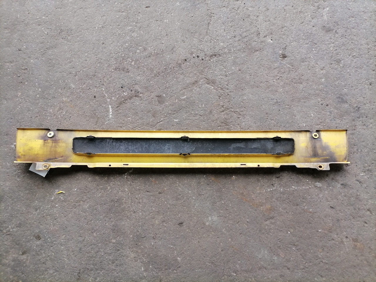 Scania Grille panel 1748085 - Решётка радиатора для Грузовиков: фото 3 Scania Grille panel 1748085 - Решётка радиатора для Грузовиков: фото 3