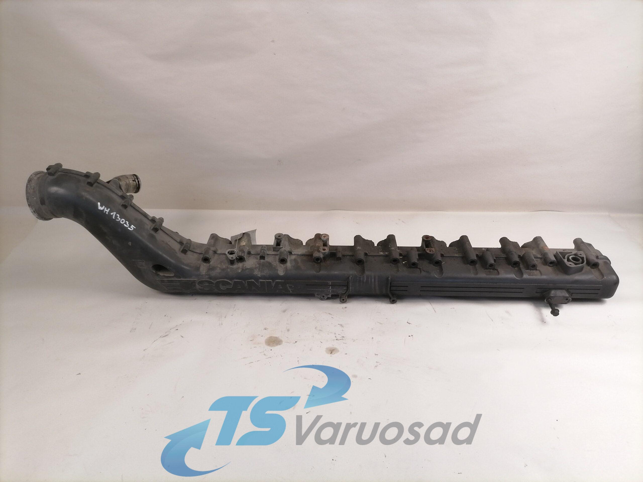 Scania Intake mainfold 1893329 - Впускной коллектор для Грузовиков: фото 1 Scania Intake mainfold 1893329 - Впускной коллектор для Грузовиков: фото 1