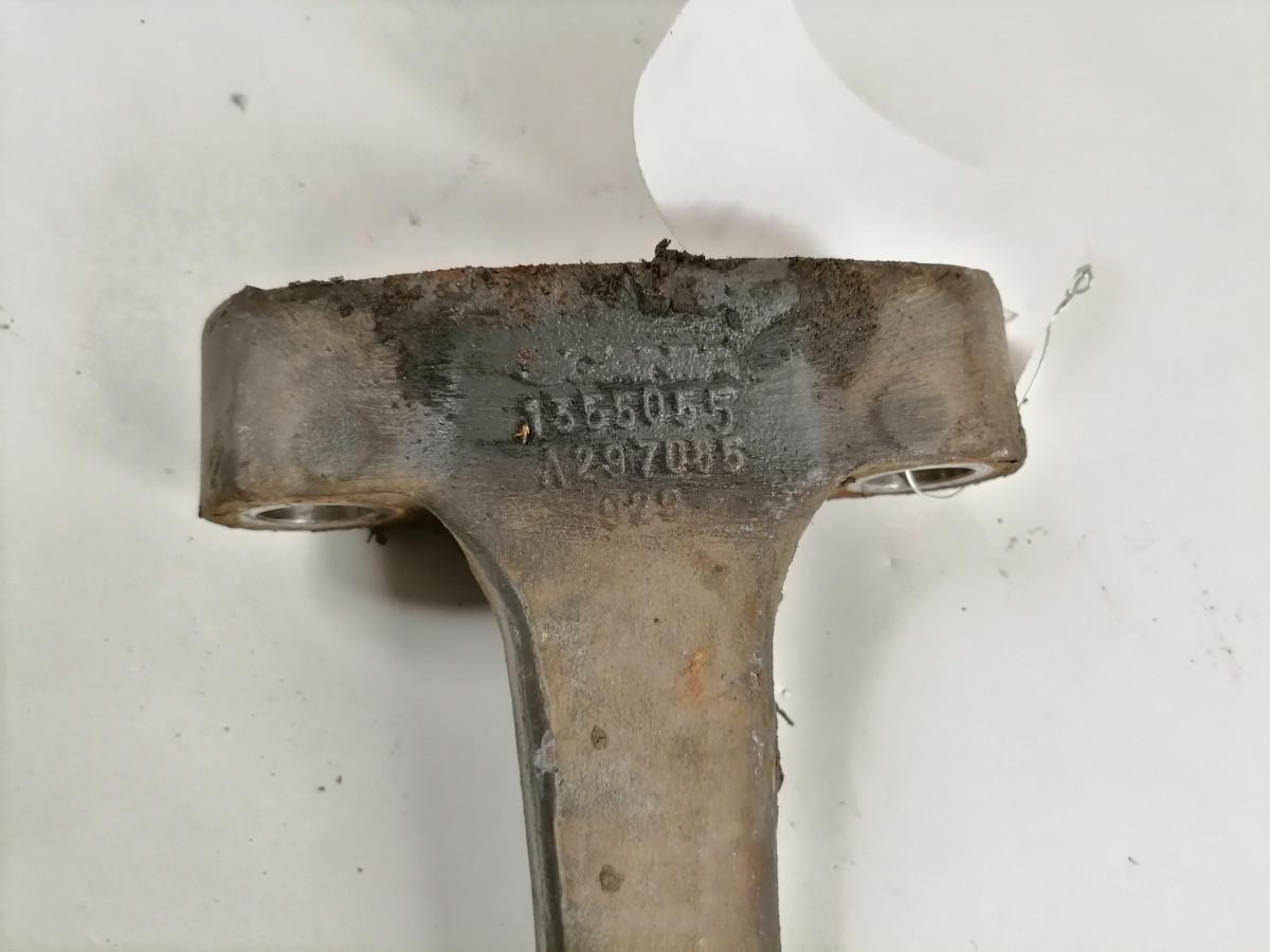 Scania Käändtelje hoob 1355055 - Ось и запчасти для Грузовиков: фото 4 Scania Käändtelje hoob 1355055 - Ось и запчасти для Грузовиков: фото 4