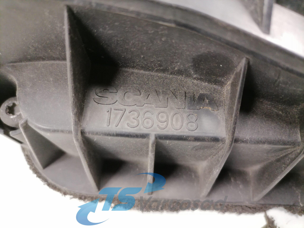 Scania Kabiini juhtmestiku harukarp 1440499 - Предохранитель для Грузовиков: фото 5 Scania Kabiini juhtmestiku harukarp 1440499 - Предохранитель для Грузовиков: фото 5