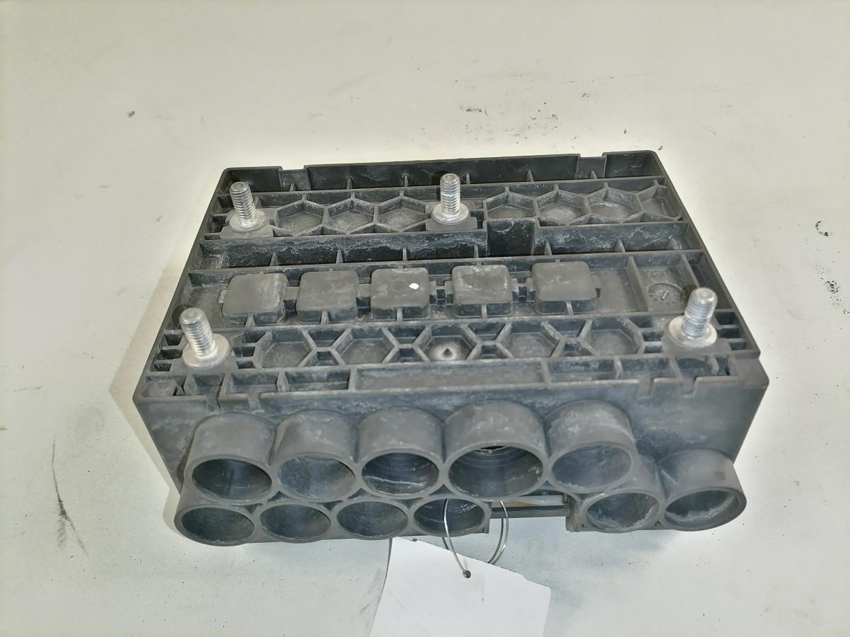 Scania Kaitsmekarp 2844404 - Предохранитель для Грузовиков: фото 5 Scania Kaitsmekarp 2844404 - Предохранитель для Грузовиков: фото 5