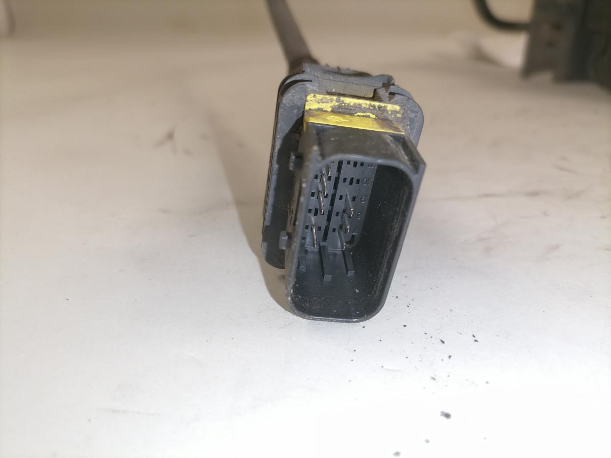 Scania Massilüliti 2742010 - Реле для Грузовиков: фото 3 Scania Massilüliti 2742010 - Реле для Грузовиков: фото 3