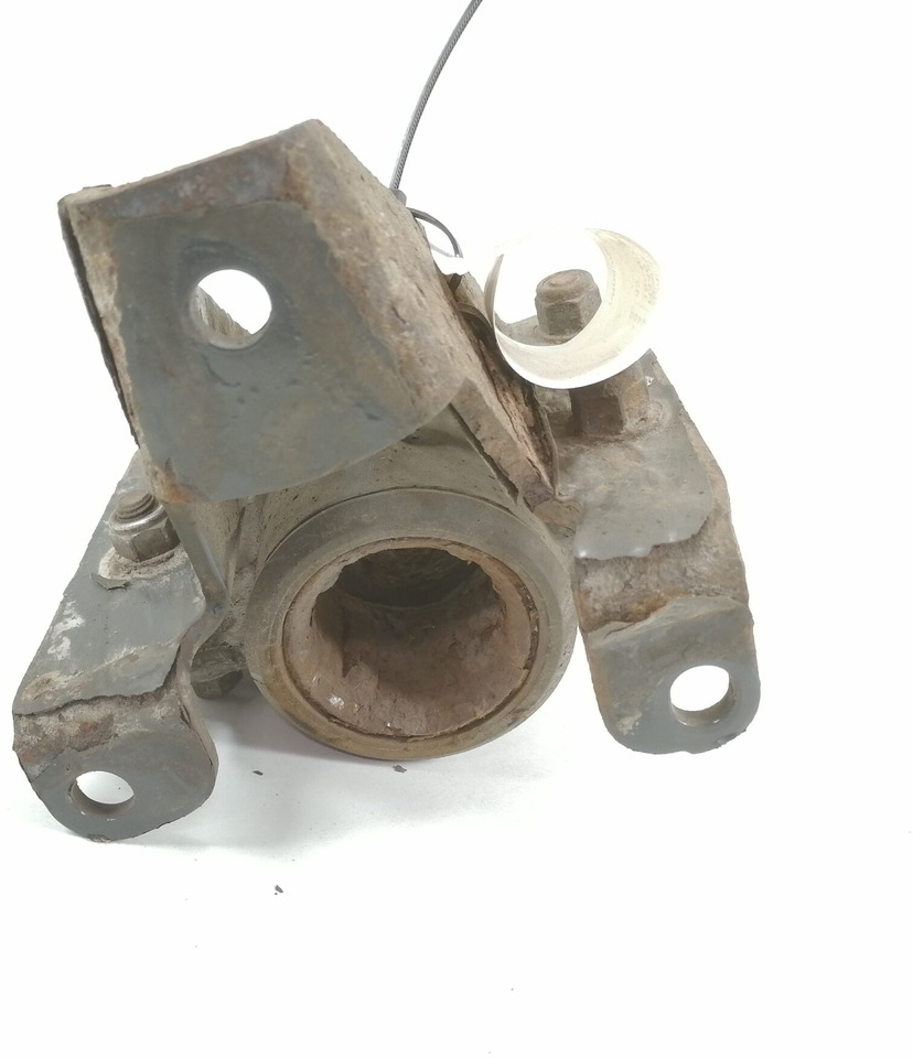 Scania Mudguard bracket 1854879 - Универсальная запчасть для Грузовиков: фото 4 Scania Mudguard bracket 1854879 - Универсальная запчасть для Грузовиков: фото 4