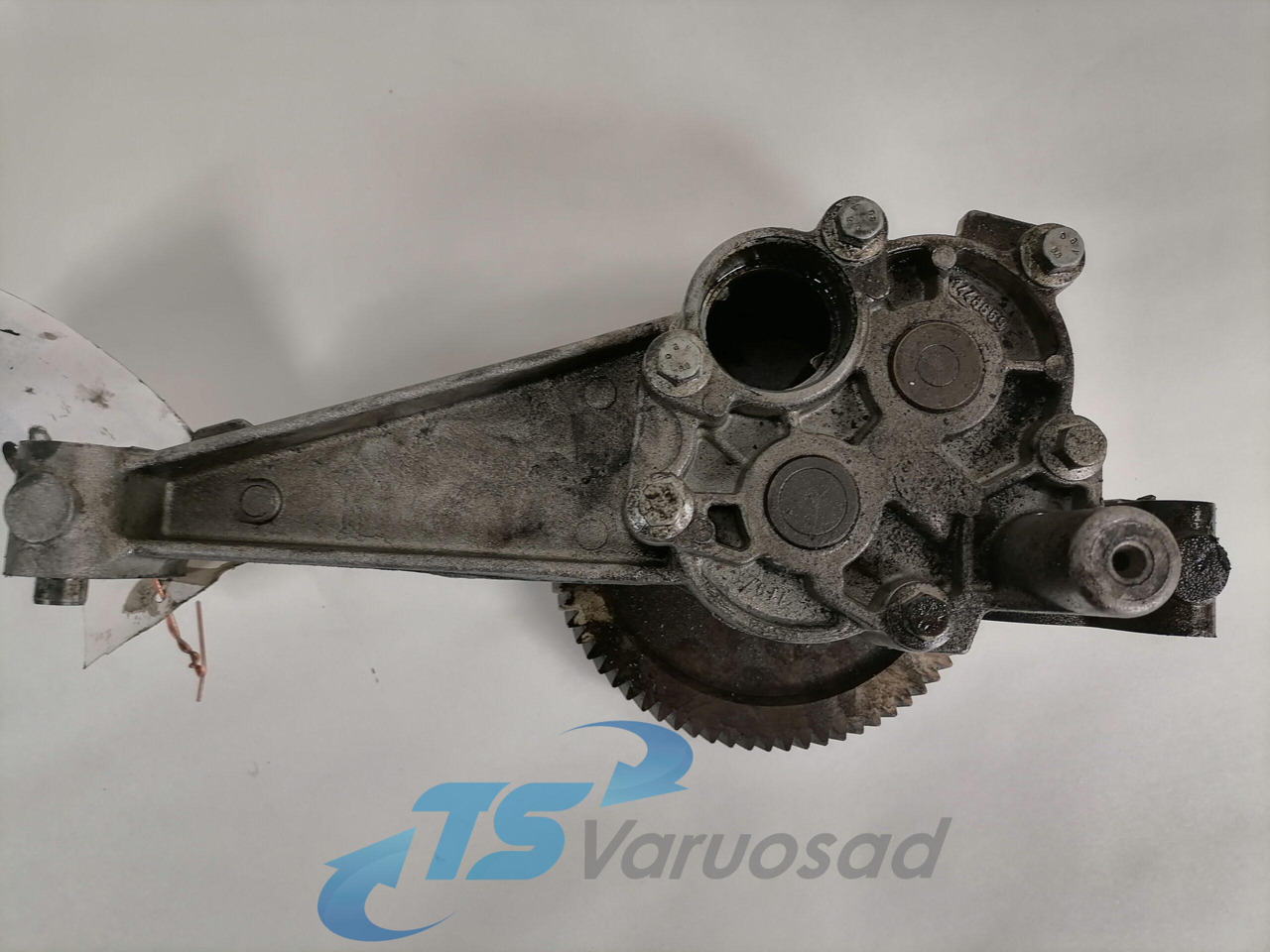Scania Oil pump 1448659 - Масляный насос для Грузовиков: фото 2 Scania Oil pump 1448659 - Масляный насос для Грузовиков: фото 2
