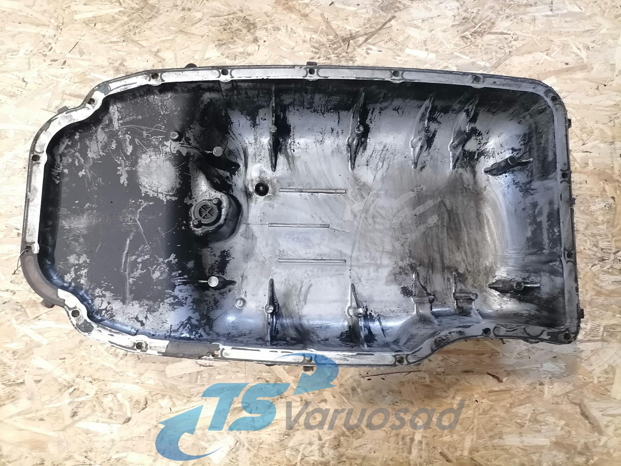 Scania Oil sump 2023780 - Масляный поддон для Грузовиков: фото 3 Scania Oil sump 2023780 - Масляный поддон для Грузовиков: фото 3