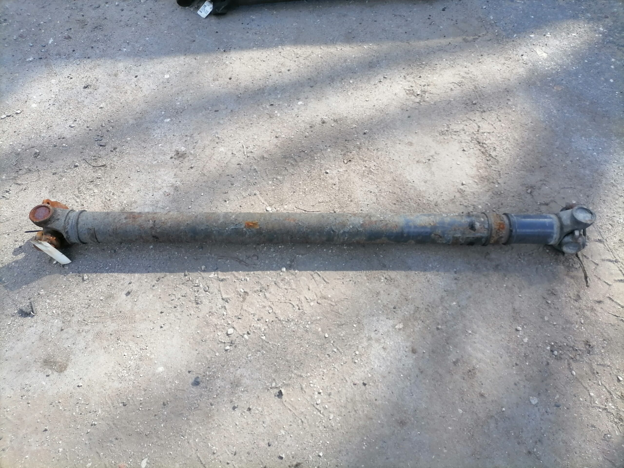 Scania Propeller shaft 1758616 - Карданный вал для Грузовиков: фото 2 Scania Propeller shaft 1758616 - Карданный вал для Грузовиков: фото 2