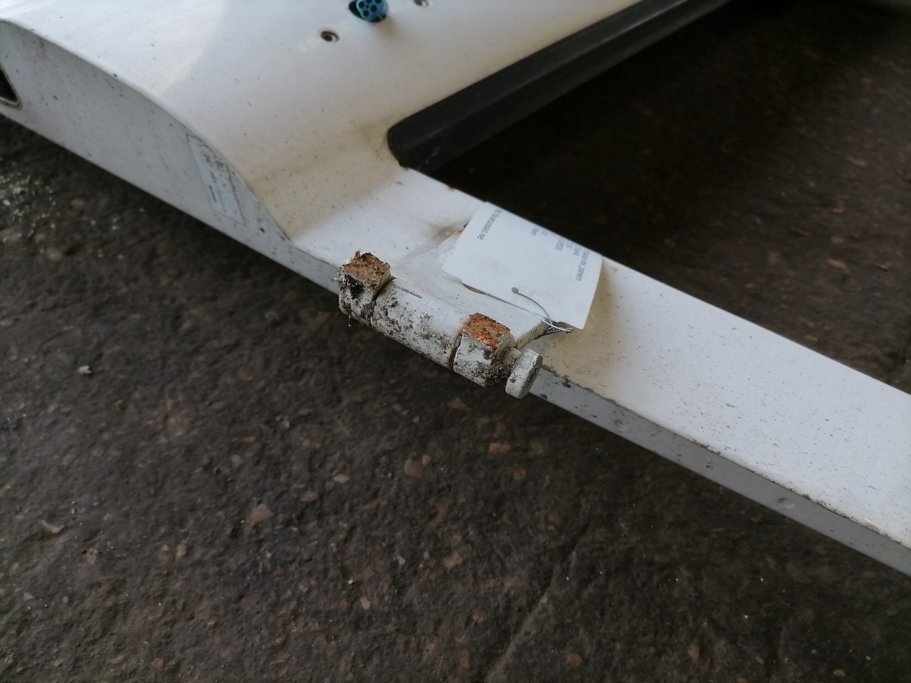 Scania Scania uks, parem 1476535 - Дверь и запчасти для Грузовиков: фото 5 Scania Scania uks, parem 1476535 - Дверь и запчасти для Грузовиков: фото 5