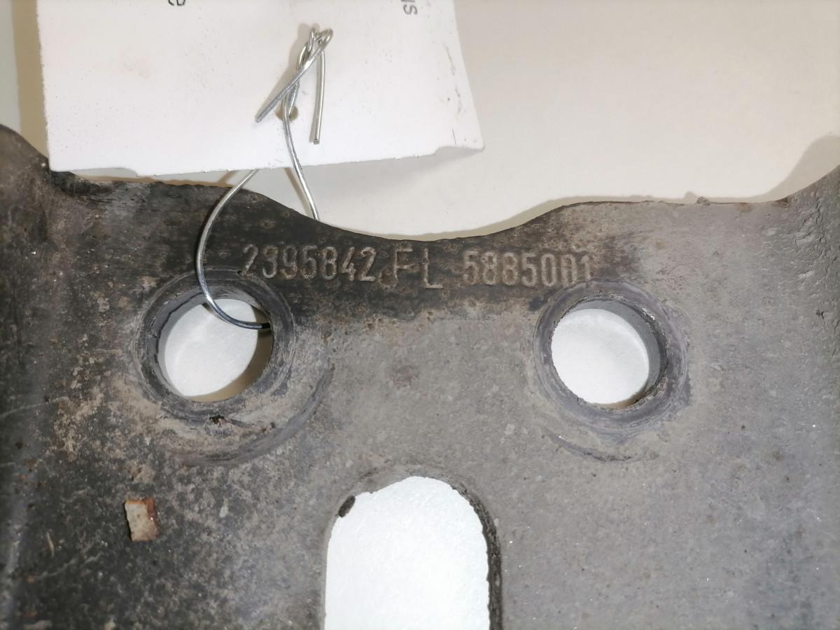 Scania Shock absorber mounting 2395842 - Подвеска для Грузовиков: фото 4 Scania Shock absorber mounting 2395842 - Подвеска для Грузовиков: фото 4