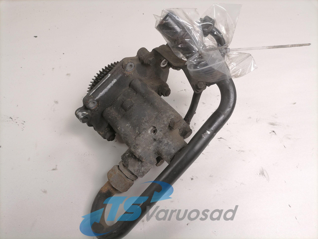 Scania Steering hydraulic pump 2108038 - Насос гидроусилителя для Грузовиков: фото 2 Scania Steering hydraulic pump 2108038 - Насос гидроусилителя для Грузовиков: фото 2