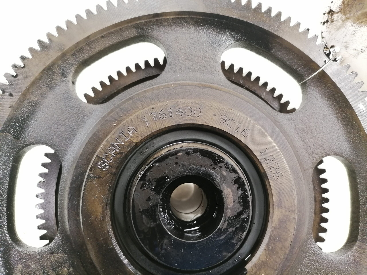 Scania Timing gear 1761400 - Двигатель и запчасти для Грузовиков: фото 4 Scania Timing gear 1761400 - Двигатель и запчасти для Грузовиков: фото 4