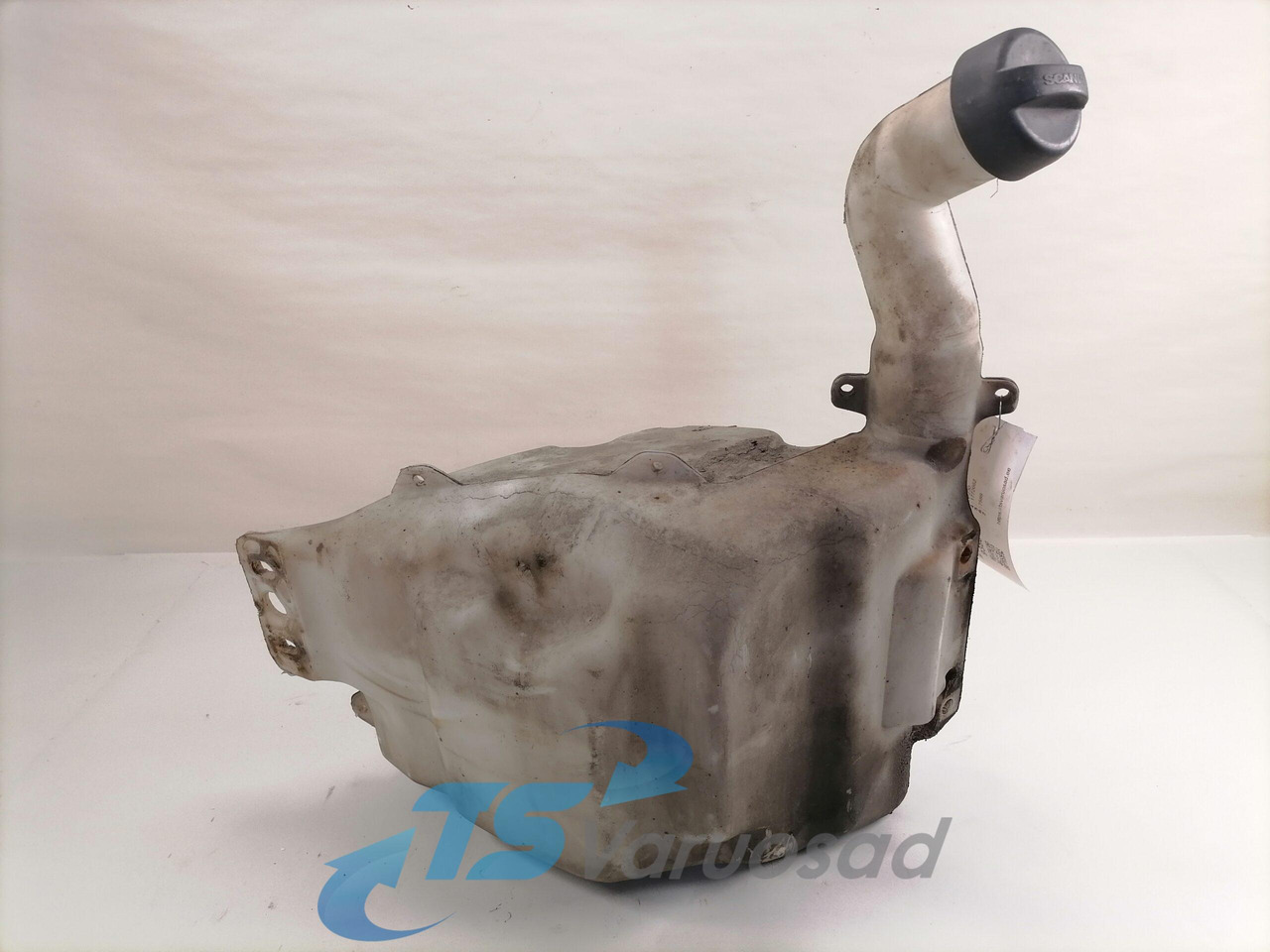 Scania Windscreen washer fluid tank 1772662 - Щетка стеклоочистителя для Грузовиков: фото 2 Scania Windscreen washer fluid tank 1772662 - Щетка стеклоочистителя для Грузовиков: фото 2