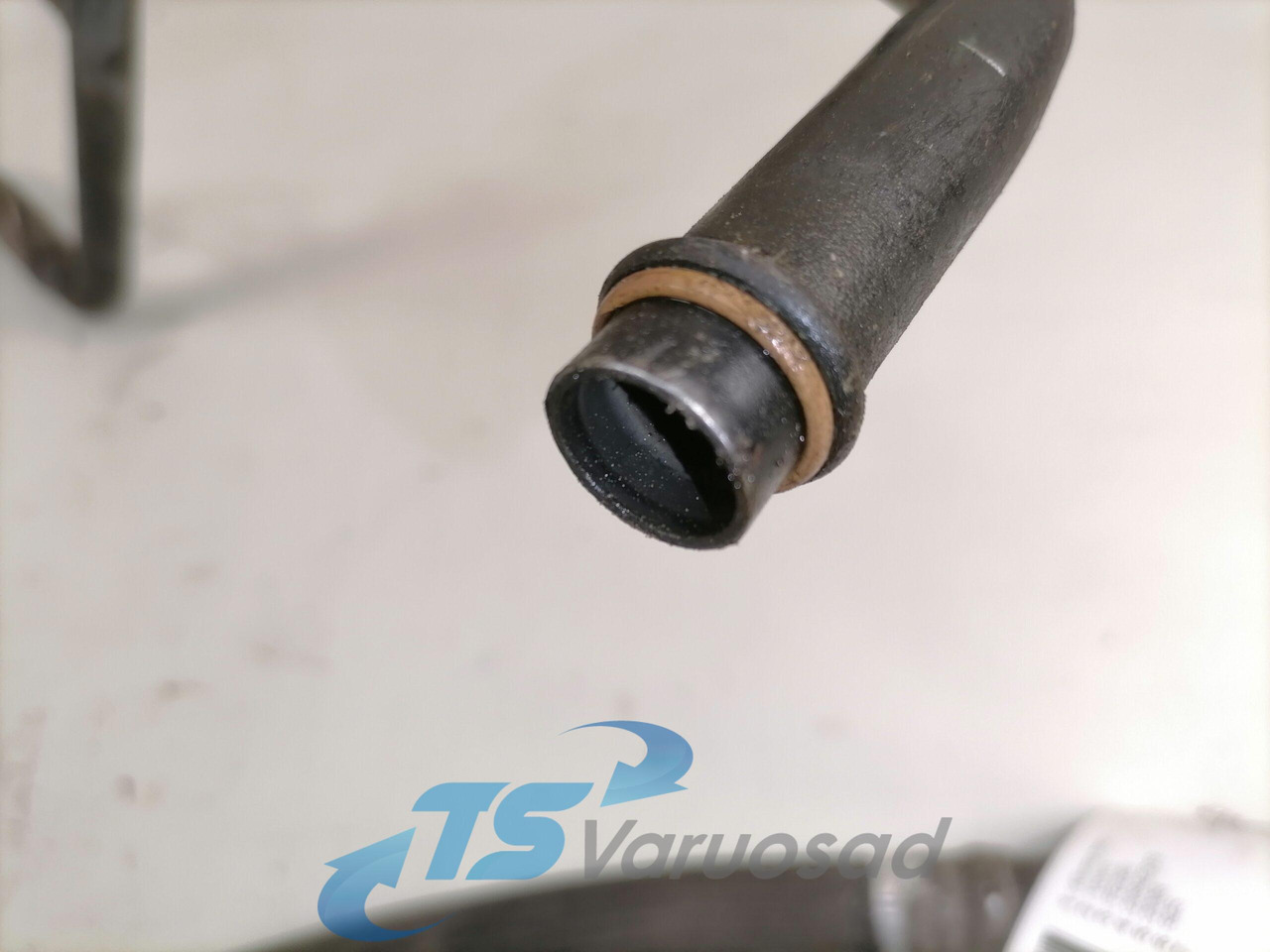 Volvo A/C pipe 20942519 - Отопление/ Вентиляция для Грузовиков: фото 3 Volvo A/C pipe 20942519 - Отопление/ Вентиляция для Грузовиков: фото 3