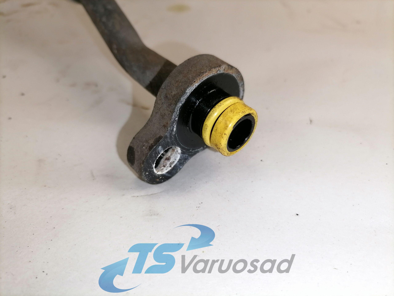 Volvo A/C pipe 84218497 - Отопление/ Вентиляция для Грузовиков: фото 3 Volvo A/C pipe 84218497 - Отопление/ Вентиляция для Грузовиков: фото 3