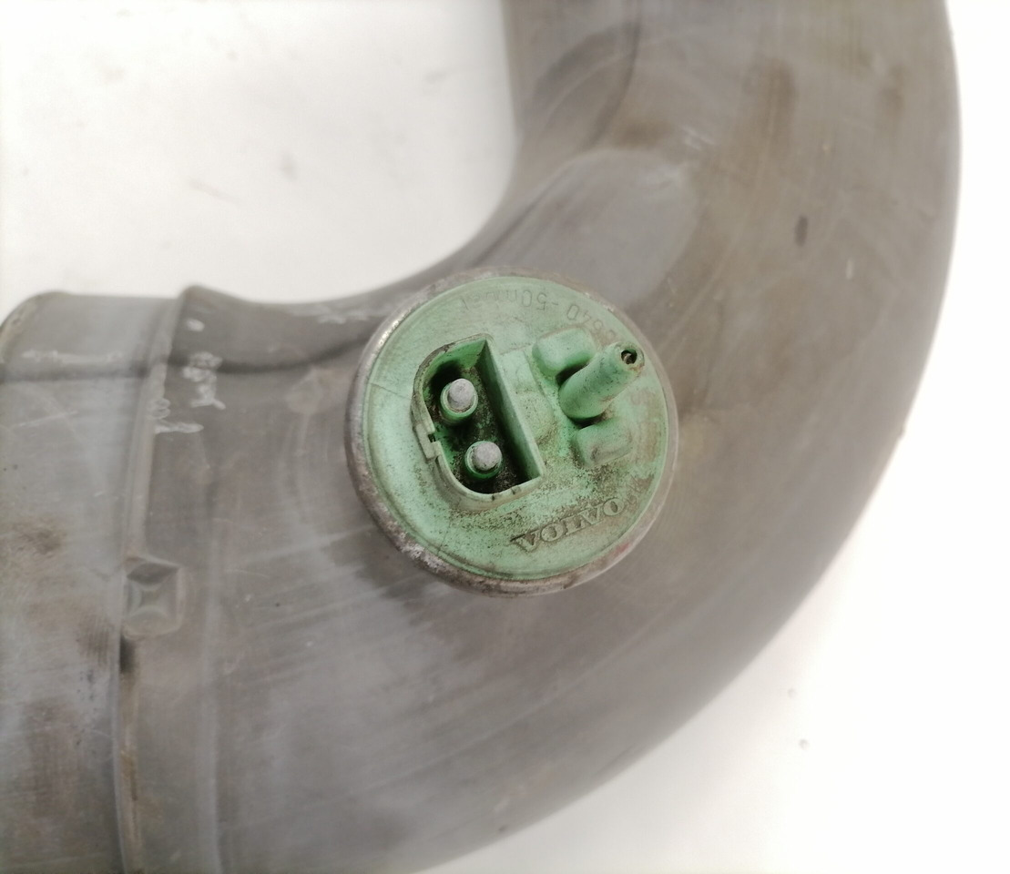 Volvo Air intake 1675536 - Система впуска для Грузовиков: фото 3 Volvo Air intake 1675536 - Система впуска для Грузовиков: фото 3