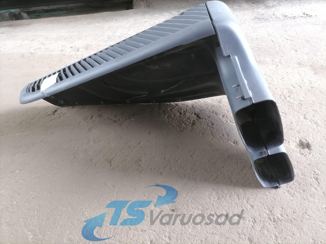 Volvo Air intake 21464731 - Система впуска для Грузовиков: фото 4 Volvo Air intake 21464731 - Система впуска для Грузовиков: фото 4