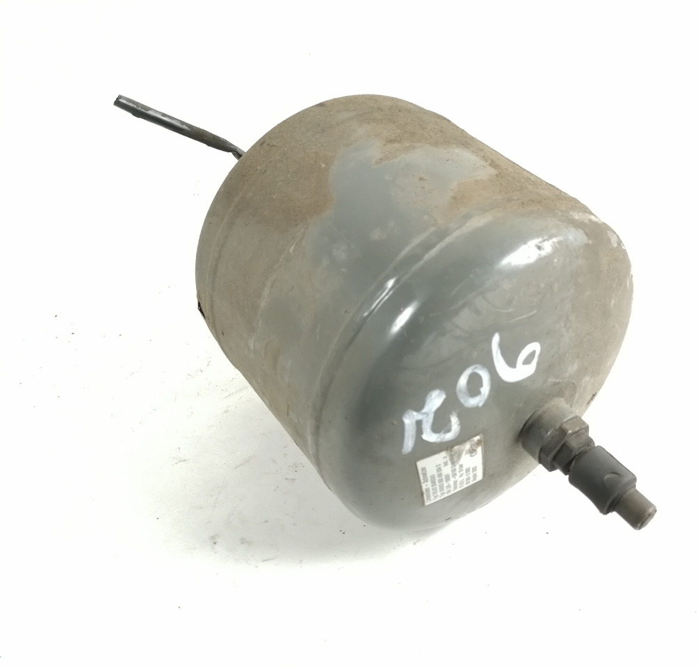 Volvo Air tank 20485243 - Универсальная запчасть для Грузовиков: фото 1 Volvo Air tank 20485243 - Универсальная запчасть для Грузовиков: фото 1