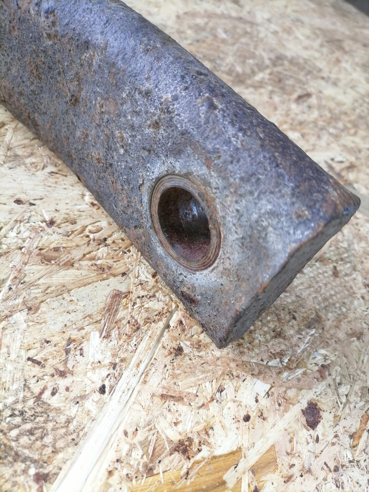 Volvo Anti-roll bar 20443075 - Стабилизатор поперечной устойчивости для Грузовиков: фото 3 Volvo Anti-roll bar 20443075 - Стабилизатор поперечной устойчивости для Грузовиков: фото 3