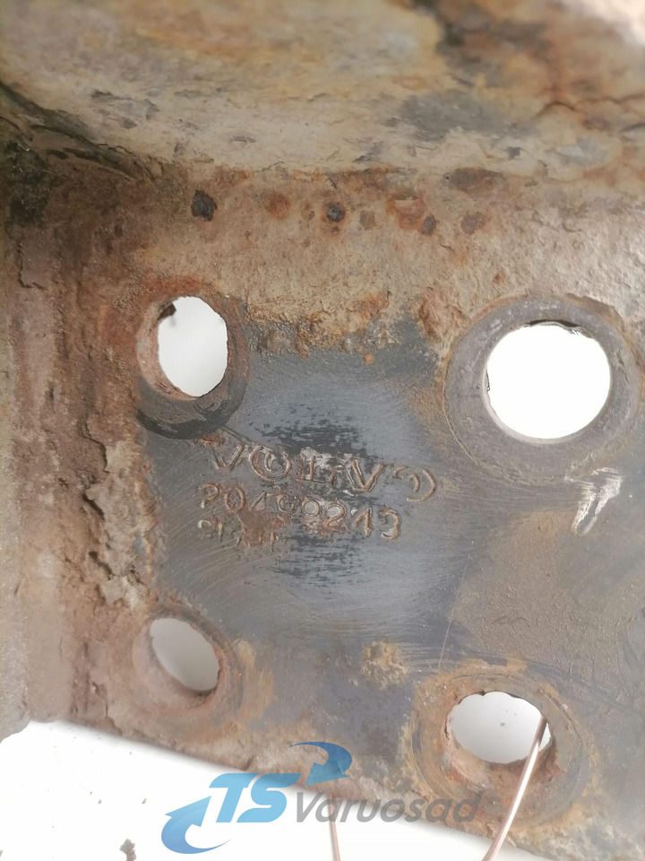 Volvo Bumper bracket 20499243 - Бампер для Грузовиков: фото 3 Volvo Bumper bracket 20499243 - Бампер для Грузовиков: фото 3