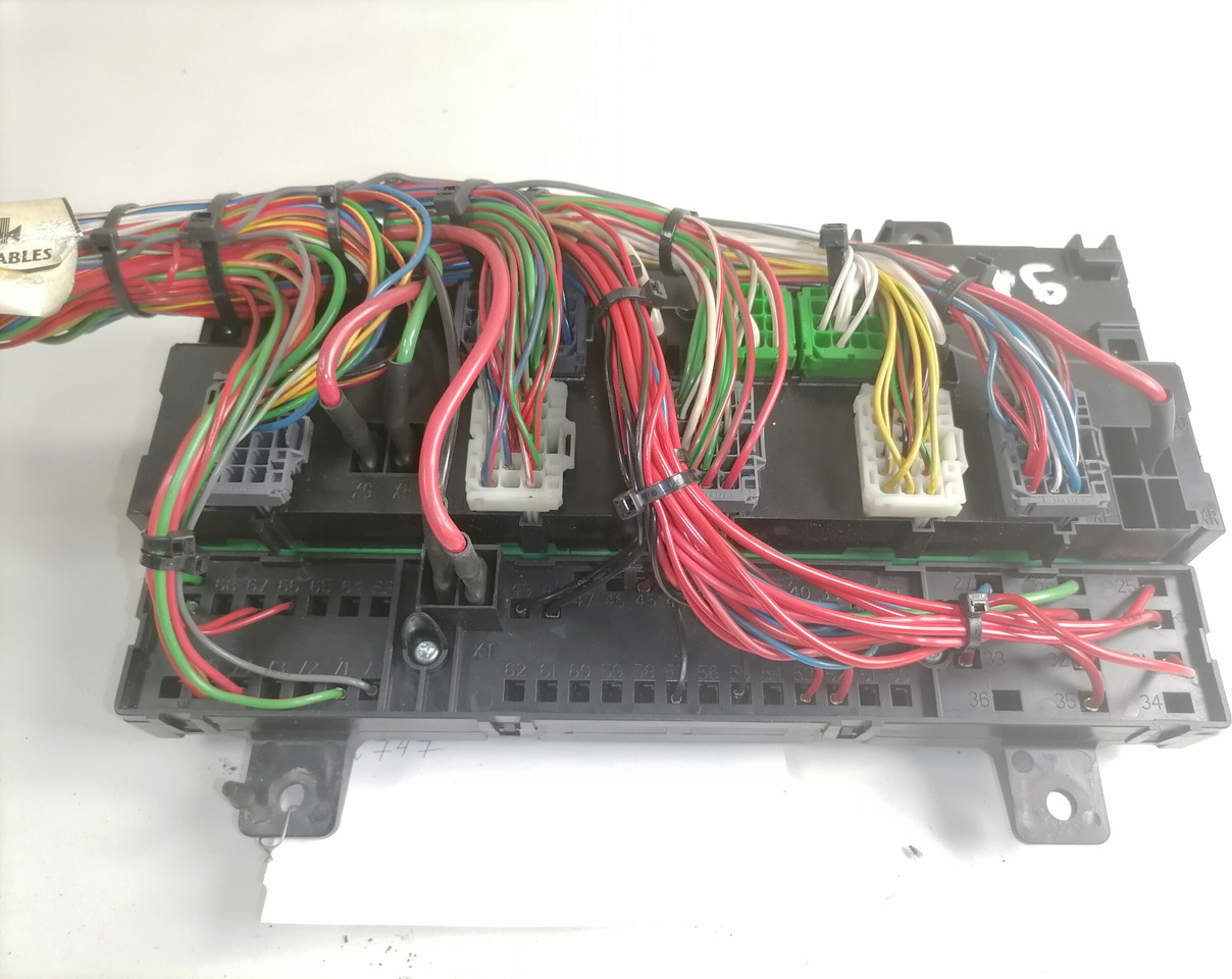 Volvo Central electric unit 20429914 - Предохранитель для Грузовиков: фото 3 Volvo Central electric unit 20429914 - Предохранитель для Грузовиков: фото 3