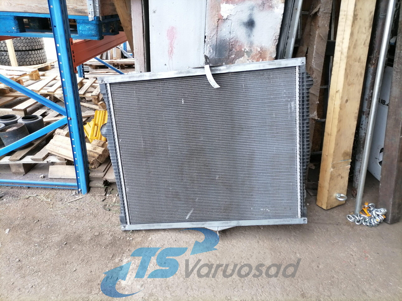 Volvo Cooling radiator 65479 - Радиатор для Грузовиков: фото 1 Volvo Cooling radiator 65479 - Радиатор для Грузовиков: фото 1