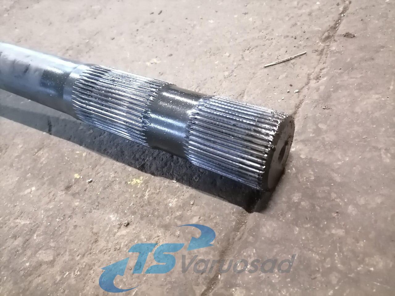 Volvo Drive shaft 20836831 - Приводный вал для Грузовиков: фото 2 Volvo Drive shaft 20836831 - Приводный вал для Грузовиков: фото 2