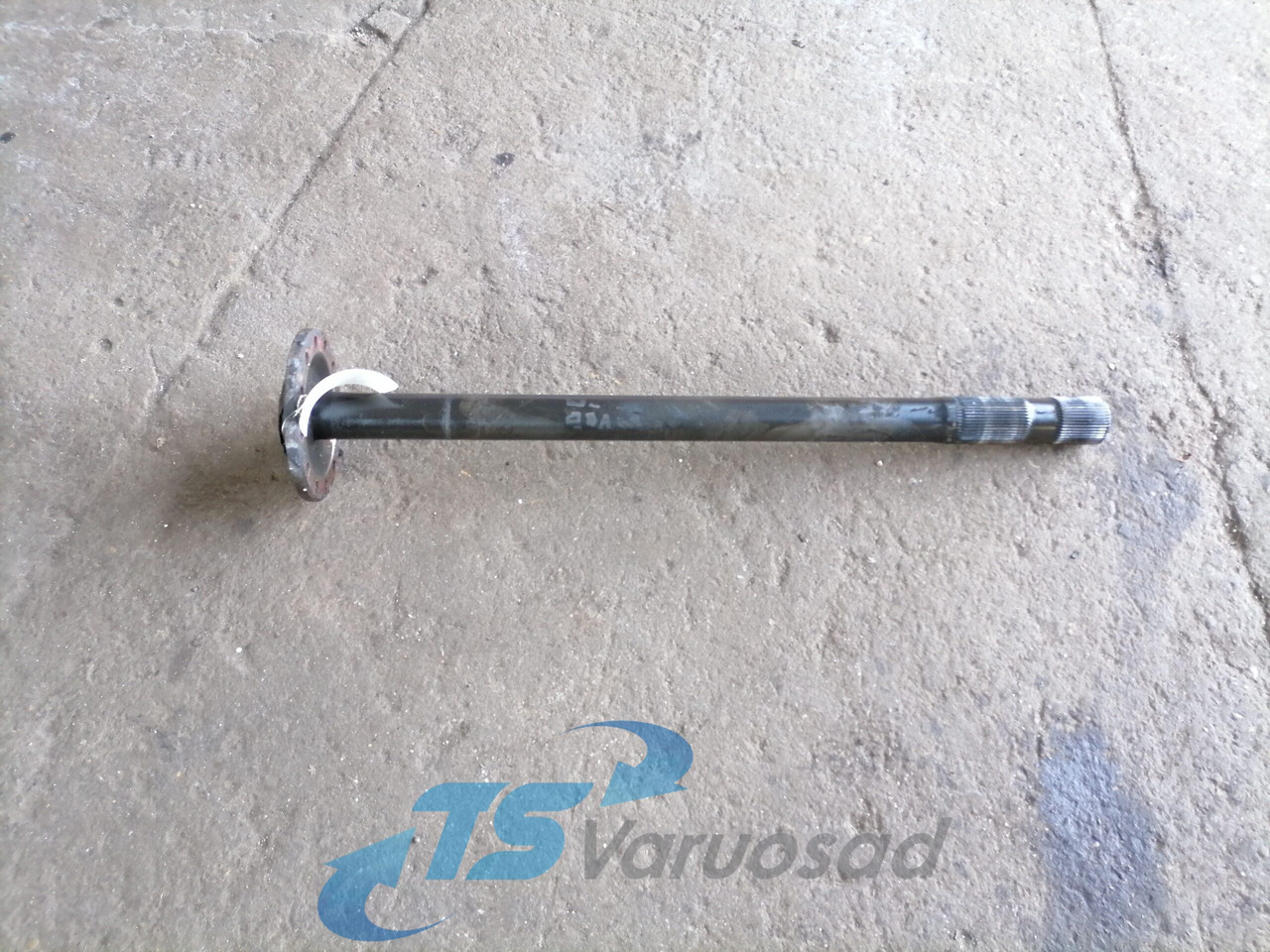 Volvo Drive shaft 20836831 - Приводный вал для Грузовиков: фото 1 Volvo Drive shaft 20836831 - Приводный вал для Грузовиков: фото 1