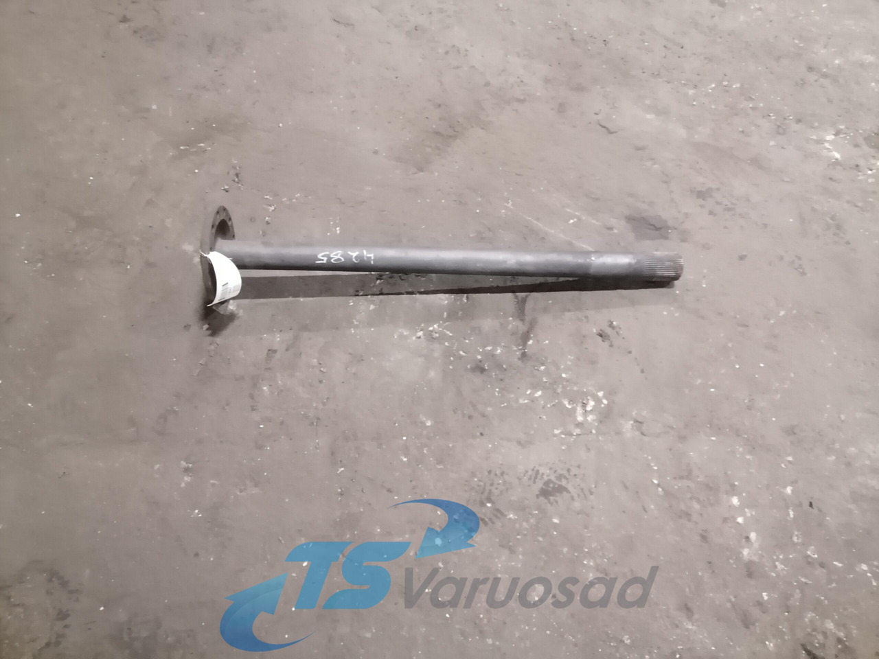 Volvo Drive shaft 8172096 - Приводный вал для Грузовиков: фото 1 Volvo Drive shaft 8172096 - Приводный вал для Грузовиков: фото 1