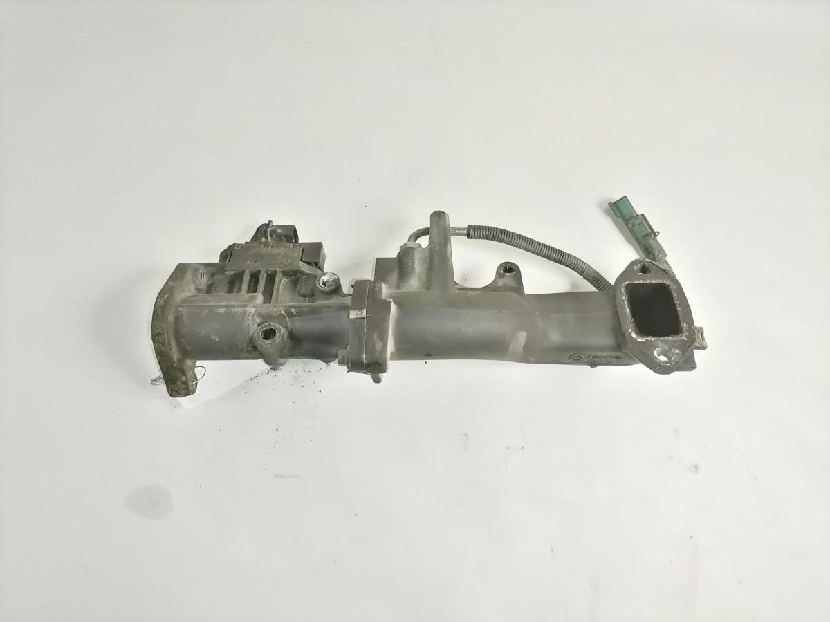 Volvo EGR pipe 21858913 - Глушитель/ Выхлопная система для Грузовиков: фото 2 Volvo EGR pipe 21858913 - Глушитель/ Выхлопная система для Грузовиков: фото 2