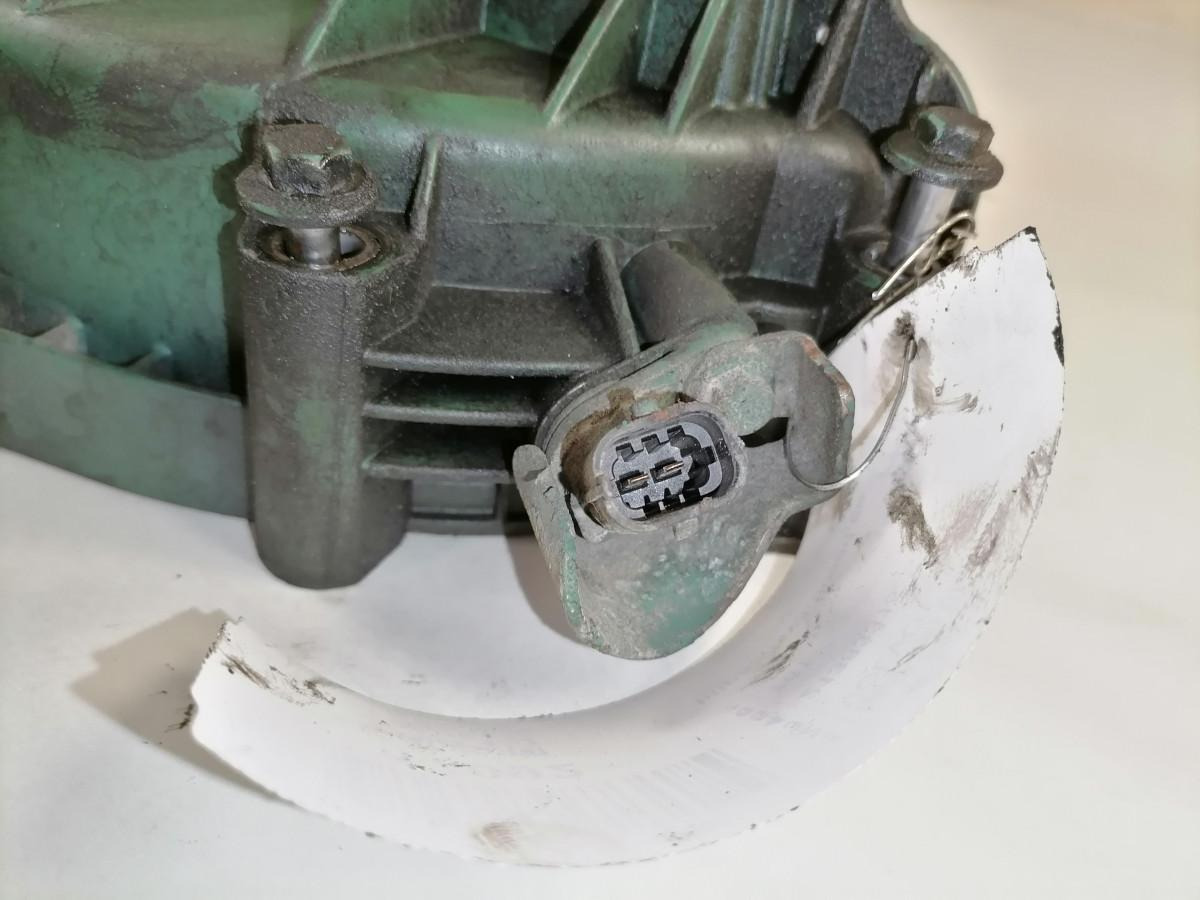 Volvo Engine front cover 21383315 - Двигатель и запчасти для Грузовиков: фото 5 Volvo Engine front cover 21383315 - Двигатель и запчасти для Грузовиков: фото 5