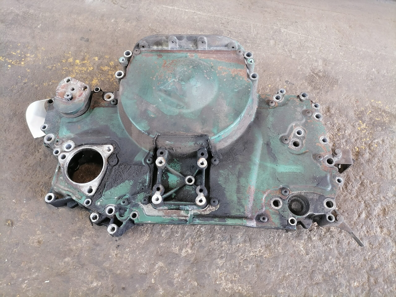 Volvo Engine front cover 3165064 - Двигатель и запчасти для Грузовиков: фото 1 Volvo Engine front cover 3165064 - Двигатель и запчасти для Грузовиков: фото 1