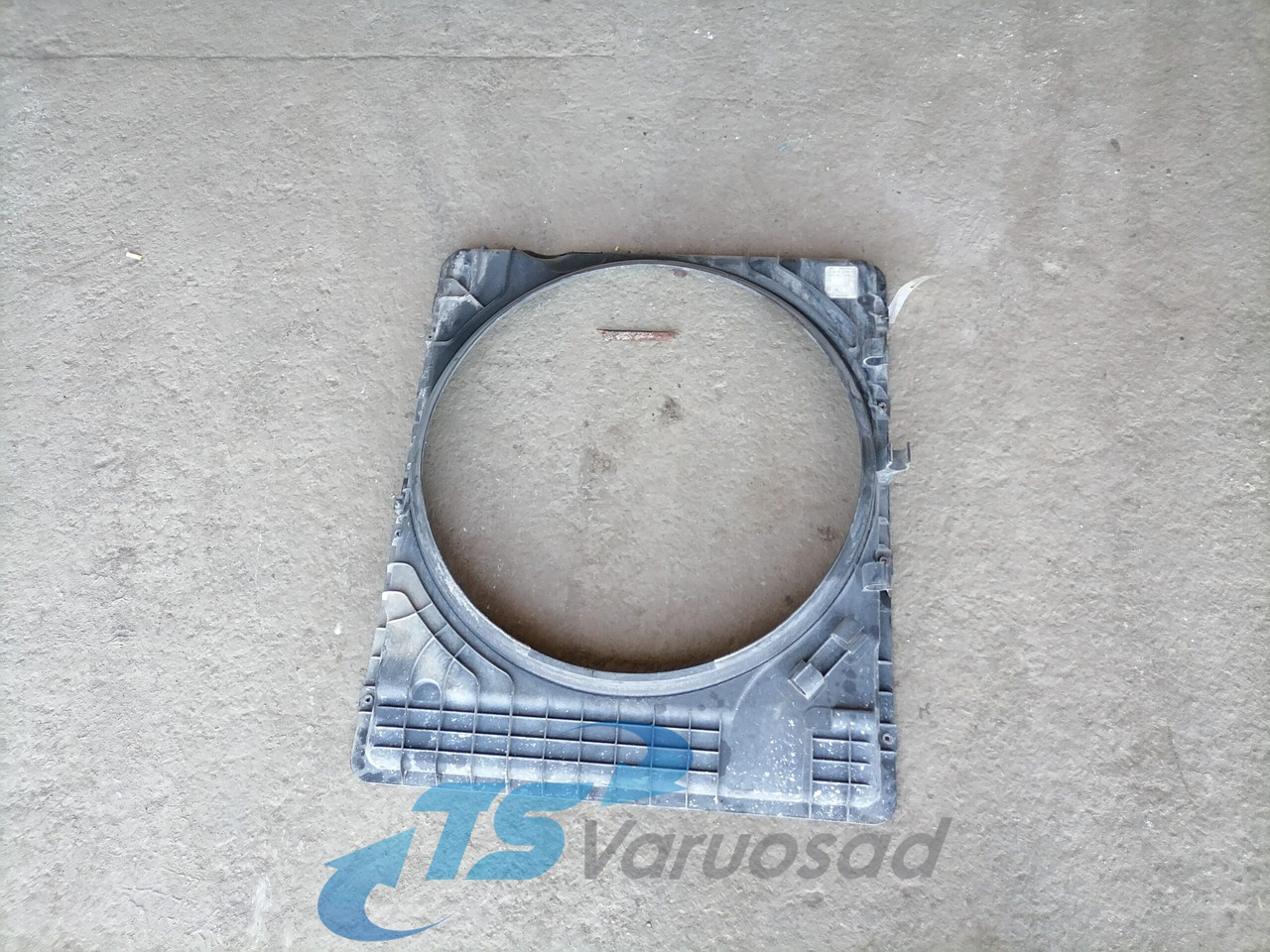 Volvo Fan shroud 22060183 - Радиатор для Грузовиков: фото 1 Volvo Fan shroud 22060183 - Радиатор для Грузовиков: фото 1