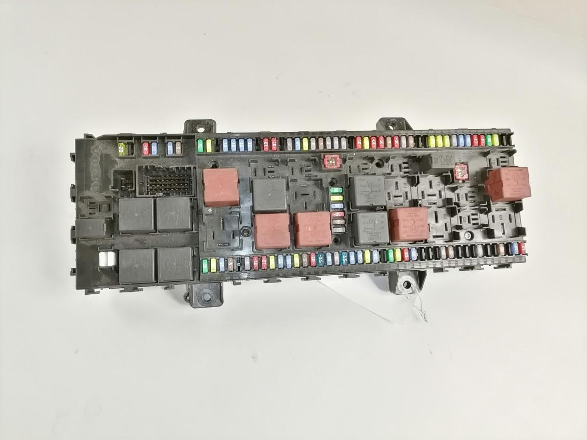 Volvo Fuse box 21939408 - Предохранитель для Грузовиков: фото 2 Volvo Fuse box 21939408 - Предохранитель для Грузовиков: фото 2