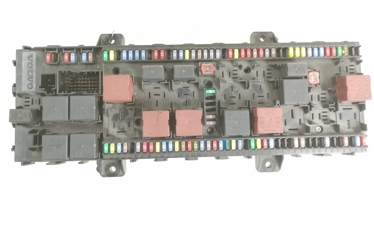 Volvo Fuse box 21939408 - Предохранитель для Грузовиков: фото 2 Volvo Fuse box 21939408 - Предохранитель для Грузовиков: фото 2